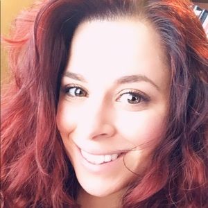 Meet your Posher, Angelina